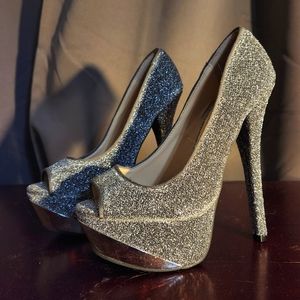 Charlotte Russe Silver Platform Stiletto High Heel